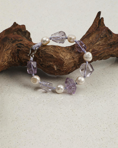 Violet Rhythm — Pearl Tide Bracelet