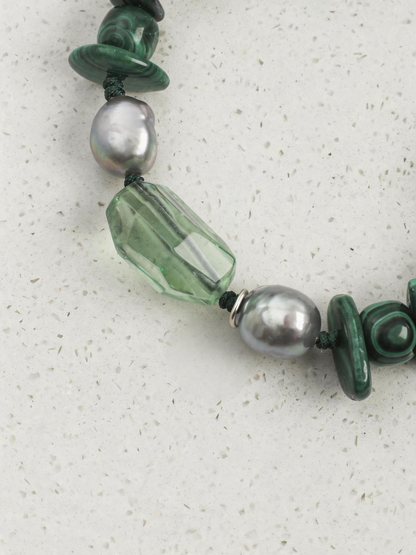 Green Shadow — Grey Pearl Bracelet